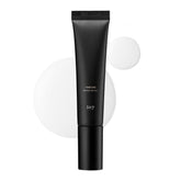 107 VINBIOME Retinal Serum bottle promotes gentle hydration and glow.