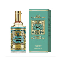4711 Eau de Cologne spray bottle front view for everyday refreshment