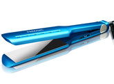 7MAGIC Nano Titanium wide flat iron plate closeup showing snag-free straightening.