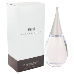 ALFRED SUNG Shi Women spray-mist image demonstrates easy daily application and lasting scent.