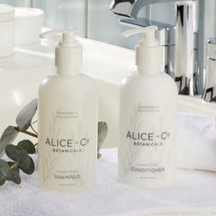 Alice + Co. stimulating scent lavender eucalyptus evokes spa-like aromatherapy during wash.