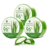 Aloderma Aloe Gel on face application showing quick hydration and soothing notes.