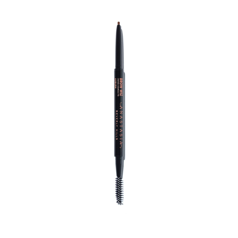 Anastasia Beverly Hills Brow Wiz Auburn pencil tip close-up for precise outlining.