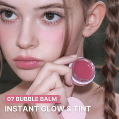AOU GLOWY TINT BALM closeup melting texture for smooth lips