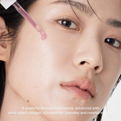 Arencia Red Collagen + Peptide Smoothie Serum texture swirls indicate lightweight hydration.