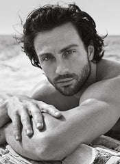 Armani Beauty Acqua di Gio Profondo pulse point usage showing diffusion with body heat.