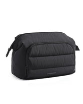 BAGSMART Makeup Bag wide-mouth design enables quick access for on-the-go routines.