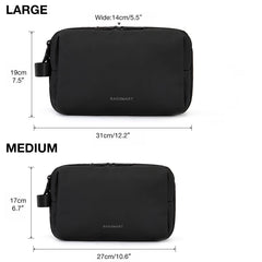 BAGSMART Toiletry Bag front waterproof pocket keeps wet items separated during trips.