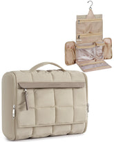 BAGSMART Travel Toiletry Bag full-open design for quick access and organized packing.