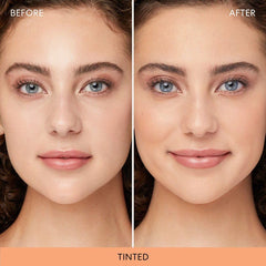 bareMinerals Mineral Veil brush-application image demonstrates easy sweep for long-lasting finish