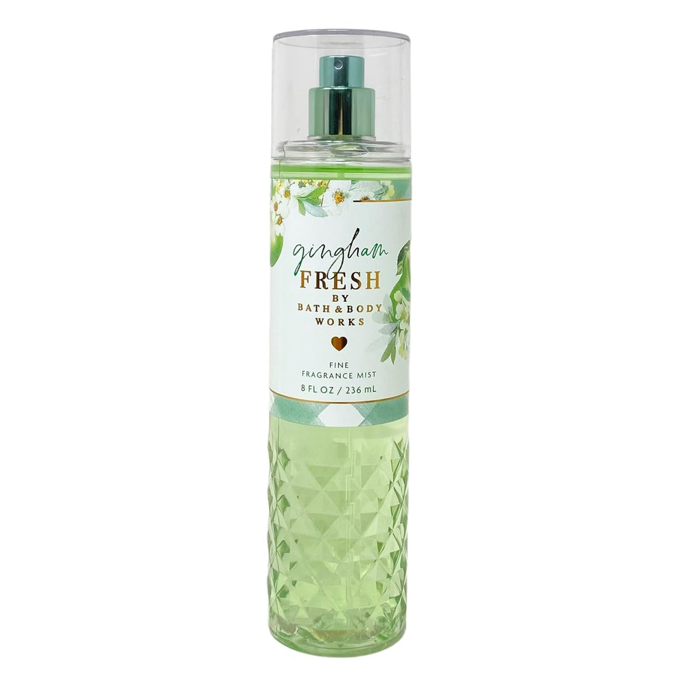 Bath & Body Works Gingham Fresh bottle with pump delivers lightweight fragrance.