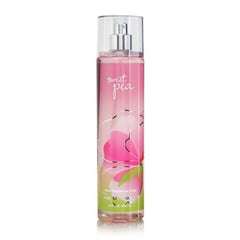 Bath & Body Works Sweet Pea mist spray application for subtle fragrance