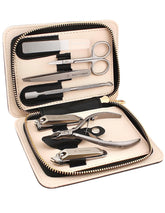 Beauty Power 7-in-1 set with case enables precise grooming at home.