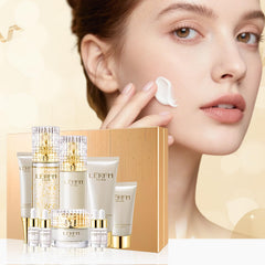 BEAUTYTURESS collagen lotion jar provides deep hydration and supple feel.