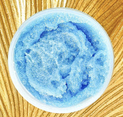 Bella & Bear Ocean Spray Scrub cap close-up with clean label.