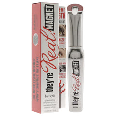 Benefit They're Real Magnet Extreme Lengthening Mascara lashes with dramatic length and lift after application