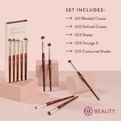 BK BEAUTY Essentials Brush Set 204 Smudge It for smoky liner effects along the lash line