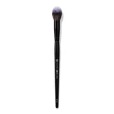 BK BEAUTY Nikki La Rose N14 under-eye blending brush for precise, gentle concealer application.