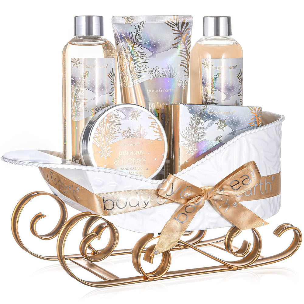 Body & Earth Jasmine Honey Gift Set Packaging offers elegant gift presentation.