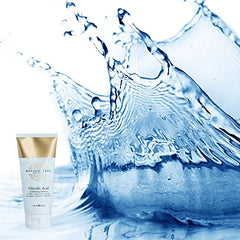 Botanic Tree Glycolic Face Wash bamboo and shea ingredients nourish skin during use.