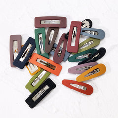 B.PHNE barrette worn on model demonstrates lightweight comfort for long wear