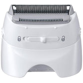 Braun replacement epilator head close-up for precise surface shave and skin comfort.