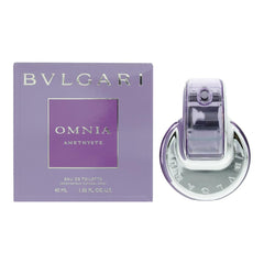 BVLGARI Omnia Amethyste bottle spray for daytime wear and freshening routine.