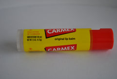Carmex Original Lip Balm pack 5 close-up tubes highlighting minty cooling relief