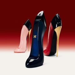 Carolina Herrera Good Girl Blush bottle cap close-up emphasizes luxurious packaging