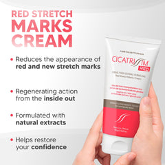 cicatrissim red stretch cream application demonstrates fast-absorbing dry-touch texture