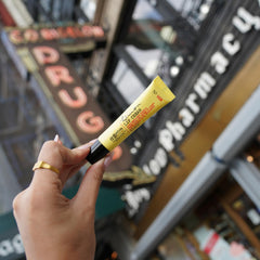 C.O. Bigelow Lemon Lip Cream scent delivers refreshing citrus aroma