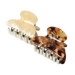 Cuizhiyu no-slip grip jaw hair clip zoomed-in confirms reliable hold during activity.