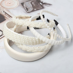 Cuizhiyu pearl headbands closeup bling highlights faux pearls for wedding-ready sparkle.