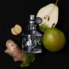 Curve Crush top notes pear ginger oakmoss showcase fresh fragrance profile