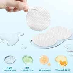 Dalin Glycolic Resurfacing Pad application swipe demonstrates quick, soothing exfoliation