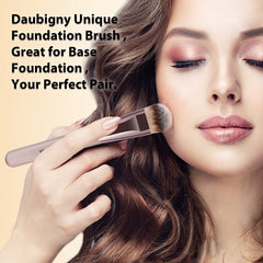 Daubigny foundation brush dense soft bristles for even foundation application