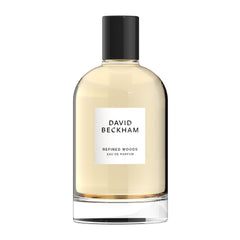 David Beckham Refined Woods bottle close-up, long-lasting masculine fragrance for daily wear.