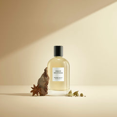 David Beckham Refined Woods cap and bottle, refined oriental-woody aroma for evenings.