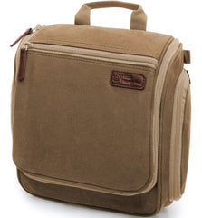 DD D&D Wanderlust hanging toiletry bag open shows 10 compartments for quick organization on the go.