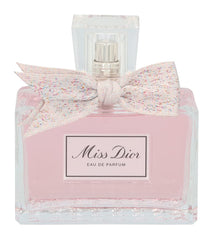 Dior Miss EDP 100ml cap and bottle close-up, premium packaging for gifting.
