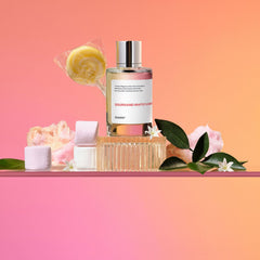 Dossier Gourmand White Flowers outer box for premium gifting.
