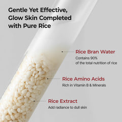 Dr.Melaxin toner texture close-up reveals smooth, non-sticky hydration.