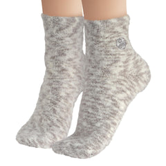 Earth Therapeutics Aloe Socks close-up fiber detail highlights softness.