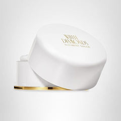 Elizabeth Taylor White Diamonds fragrance notes on the bottle highlight luxurious aroma