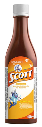 Emulsion de Scott Tradicional bottle highlighting vitamins A and D for daily wellness.