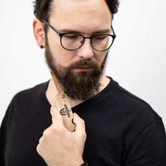 Enjoy The Wood walnut wood beard comb close-up smooth contact
