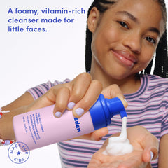 Evereden Kids Face Wash Melon Juice foam close-up highlights rich, gentle texture.