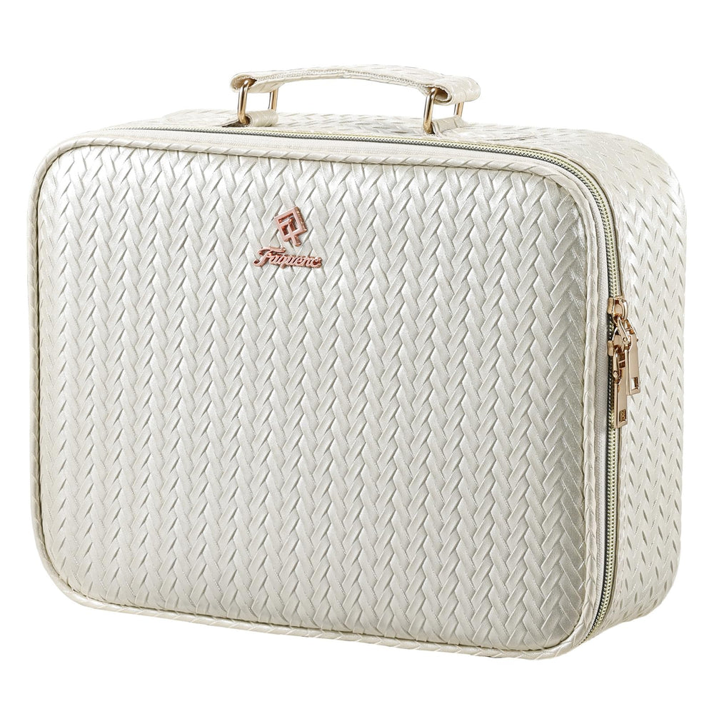 Faquenc makeup bag with LED mirror, 4K clarity for precise application on the go.