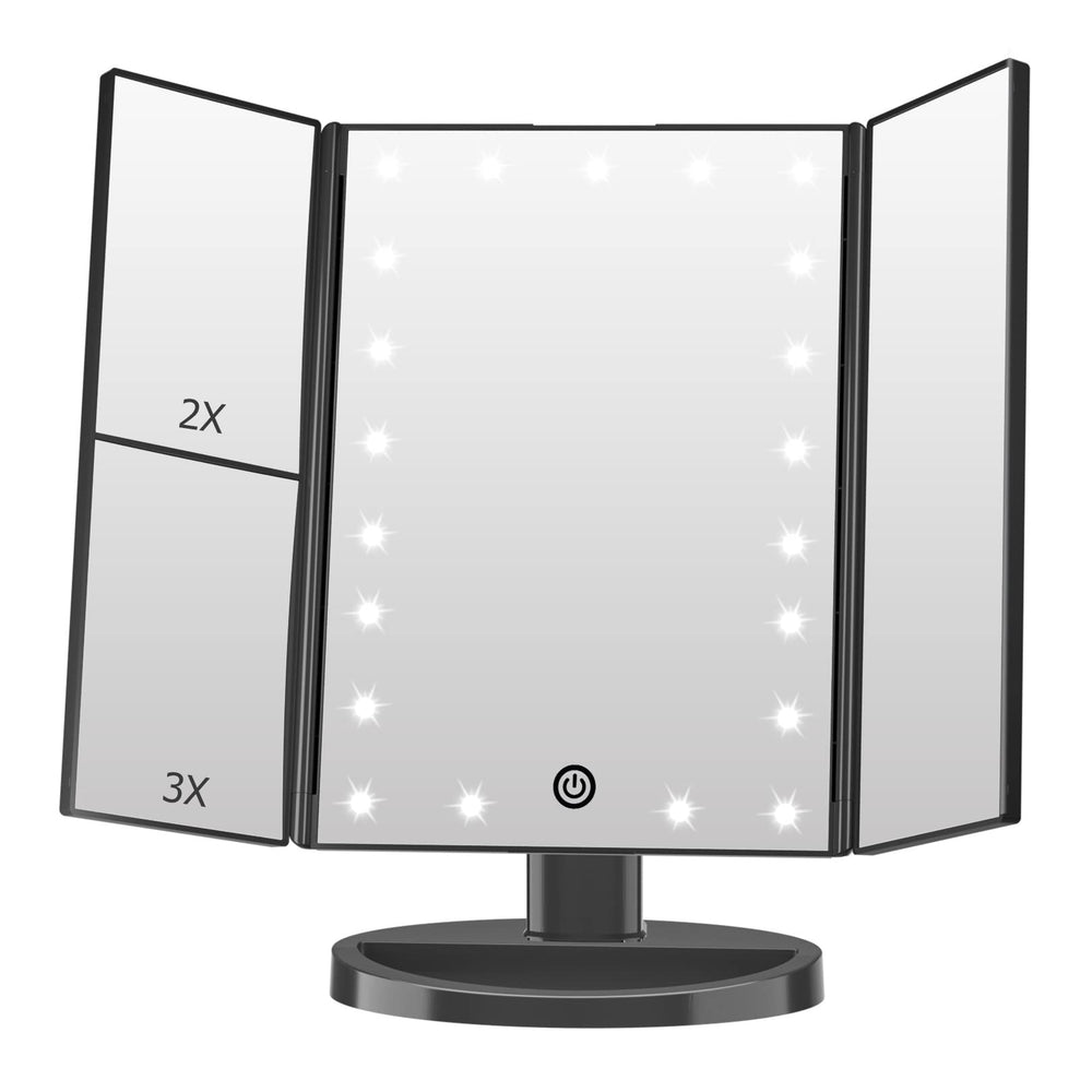 FASCINATE lighted makeup mirror with 21 LEDs for precise daytime makeup application.