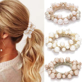Gomas Fashey con perlas vistas de frente, elegantes para cualquier peinado.